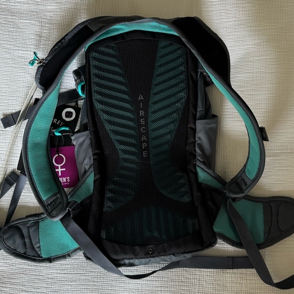 Osprey Raven 14 Women’s Bike Hydro Backpack - Picture 2 of 8